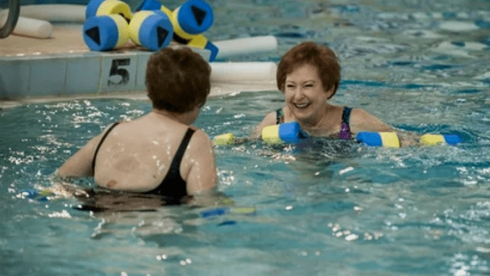 A piscina sempre é recomendable para todos